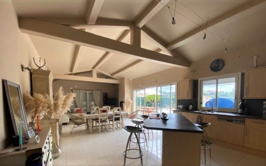 Beautiful villa 4 rooms 130 sqm