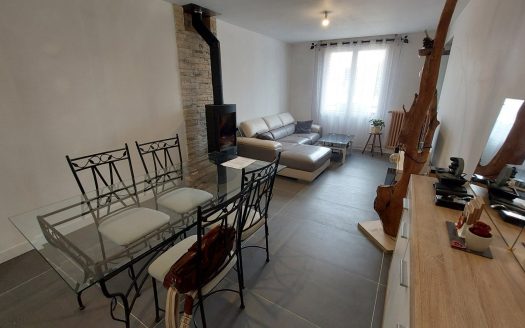 Renovated house 6 km from Soissons