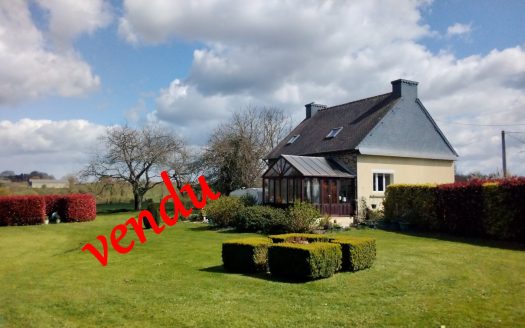 3 bedroom house with land