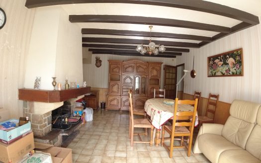 Property 225 sqm – on 2635 sqm of land