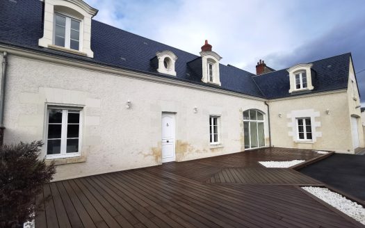 Beautiful restored old house, in the heart of a small town in the Vallee du Cher