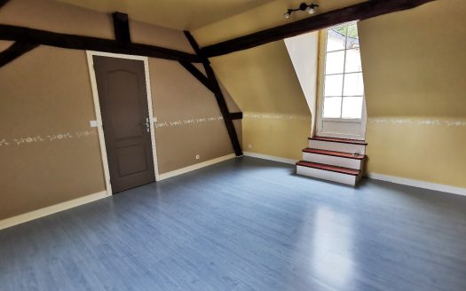 Beautiful restored old house, in the heart of a small town in the Vallee du Cher