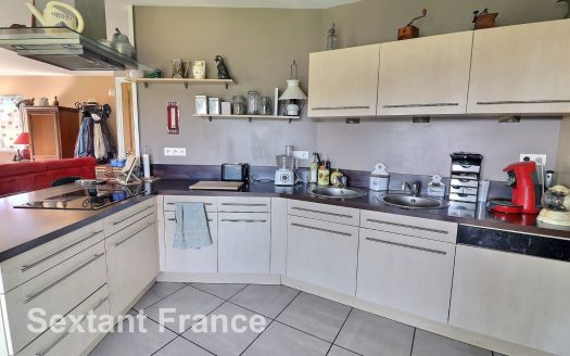 Villa d'Architecte 161sqm 63250 Celles-sur-Durolle