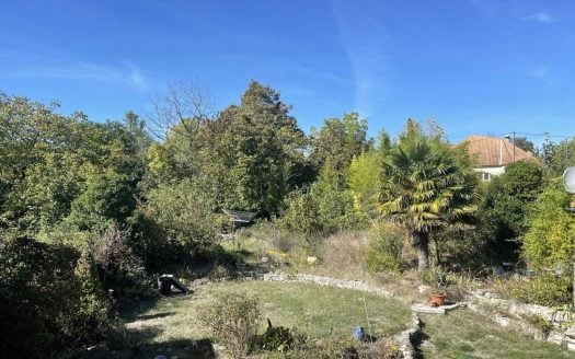 CHARENTAISE OF 133M² WITH GARDEN