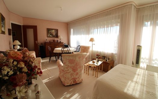 T1 apartment of 40 sqm city center Divonne les Bains