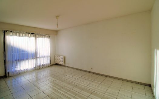 DIVONNE-LES-BAINS- Appartement type 2 proche centre-ville 275.000 €