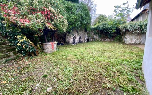 Charming renovated property in the heart of Vexin