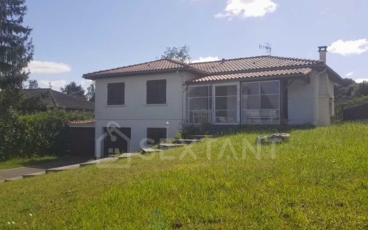 CONTEMPORARY HOUSE – 110 M² – 4 BEDROOMS – GARDEN 1134M²
