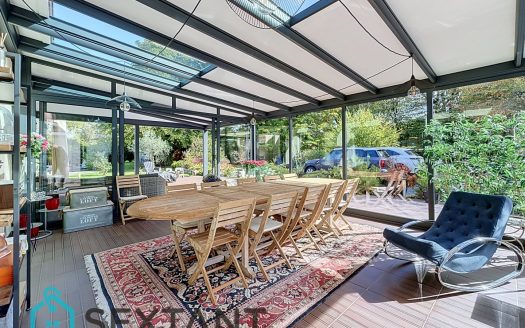 Modern house of 160 sqm