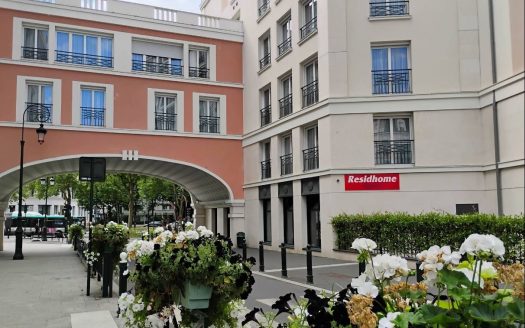 RENTAL INVESTMENT – PUTEAUX – Residhome Business Residence Puteaux La Defense**** – 5.5% return.