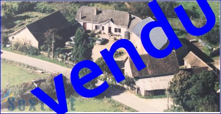 45 km South of Limoges, convenient access via autoroute A20.