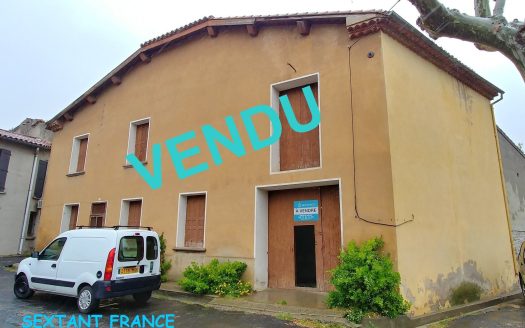 SPACIOUS VILLAGE HOUSE TO RENOVATE WITH LARGE ADJOINING GARAGE